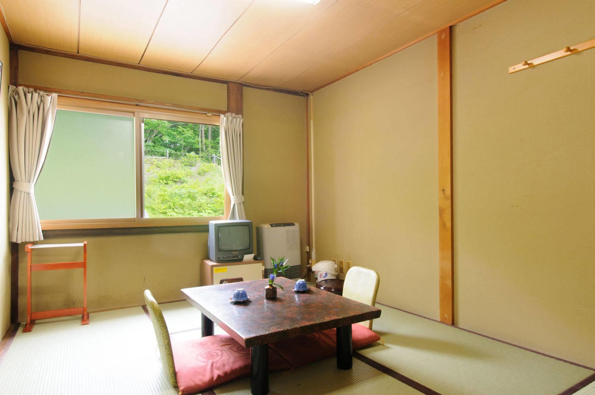 Yachi Onsen Hotel Towada Bagian luar foto